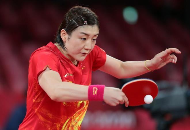 更是体育精 更是体育精