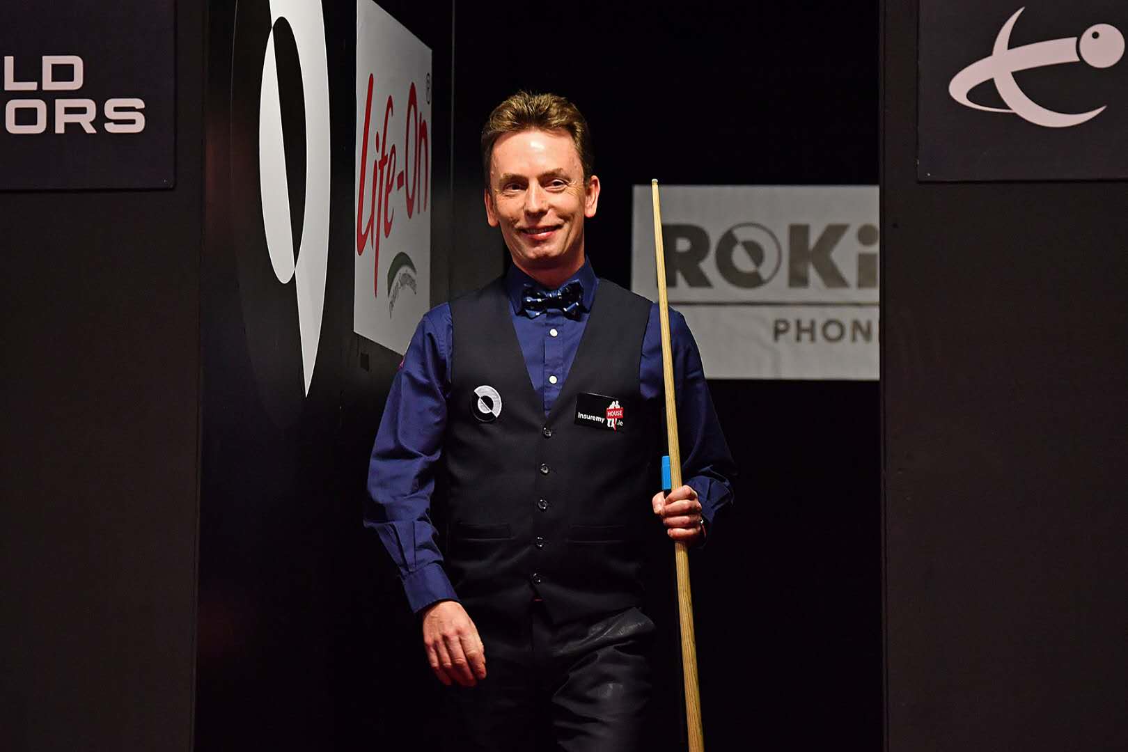 待着这位东 待着这位东