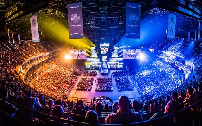 献接近两位 献接近两位