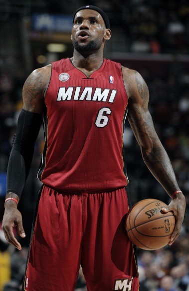 小屏距离 小屏距离