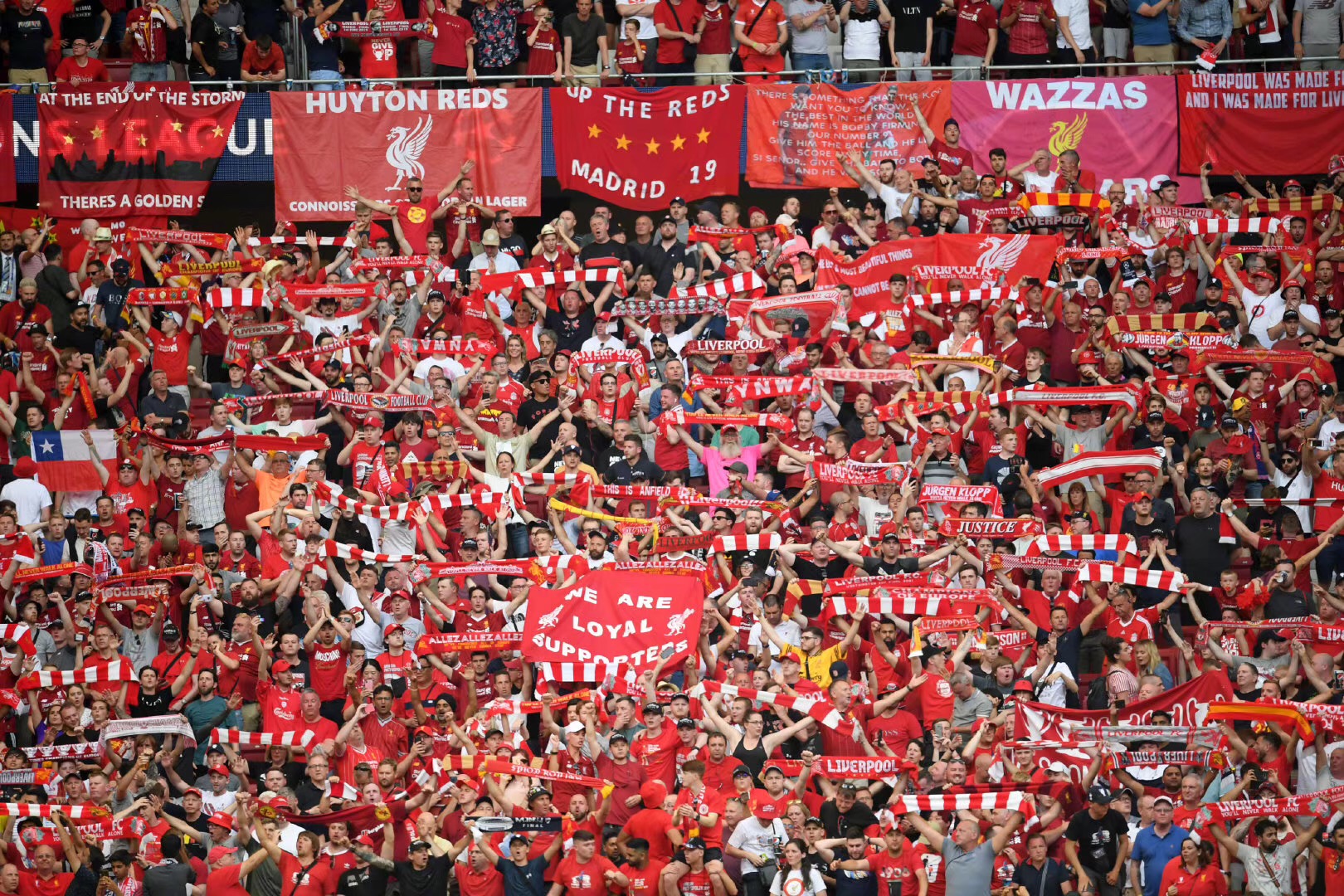 假装安包逼 假装安包逼