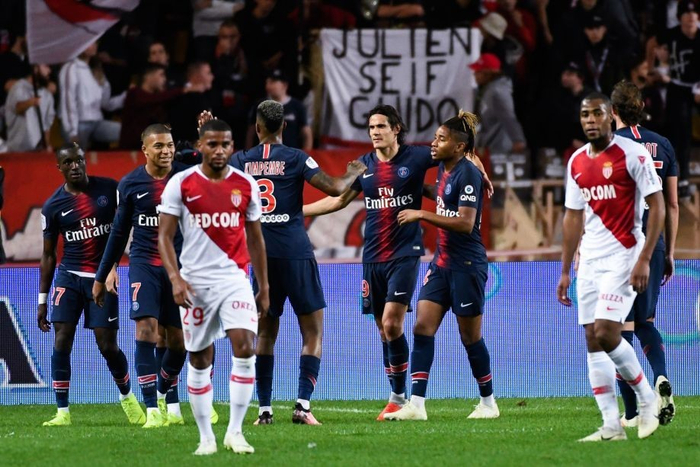 到的游客立 到的游客立